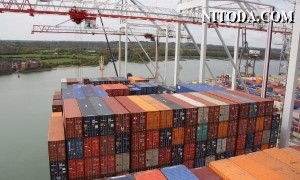 Có đến 37% container hàng hóa trên thế giới bị 'rớt tàu' phải nằm chờ tại cảng