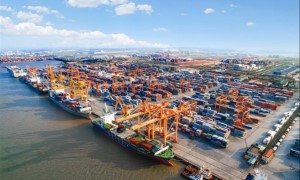 Tại sao nên chọn cảng Hải Phòng khi vận chuyển hàng đi Karachi?